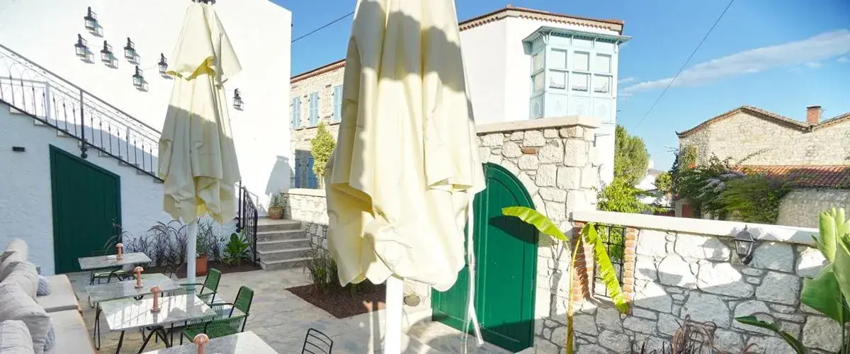 Pom Alaçati