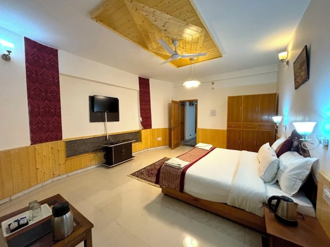 Premium Double room with mountain view