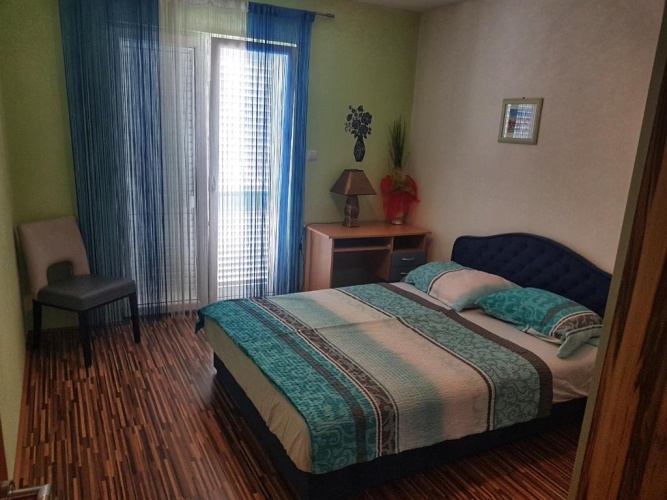 3 Bedrooms Apartment with sea view