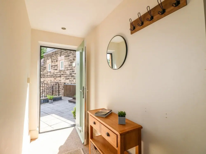 8 Tawney House