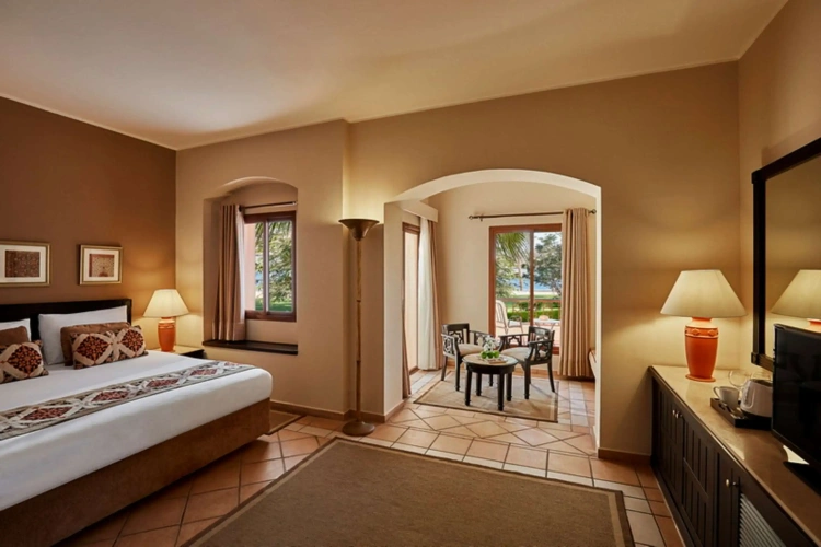 Deluxe Double room with garden view