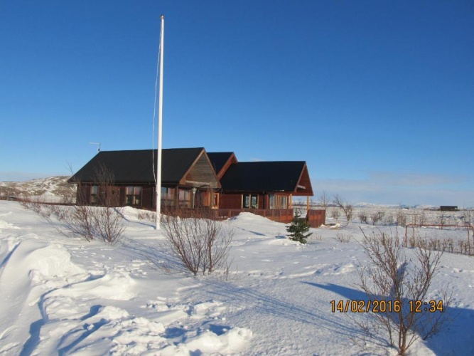 2 Bedrooms Cottage