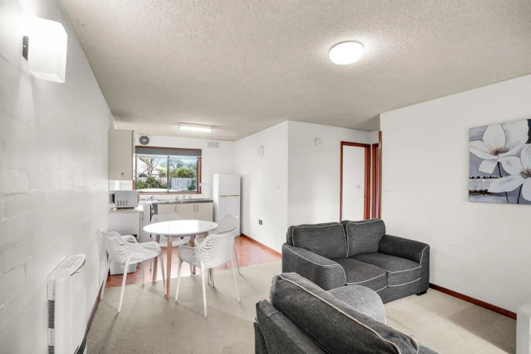 Eastern Beach Units #3