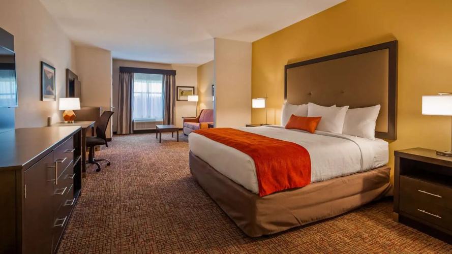 Best Western Plus Elizabethtown Inn Suites