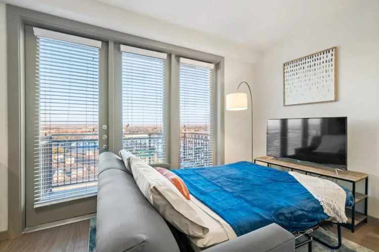 Arlington Executive Studio Apartment