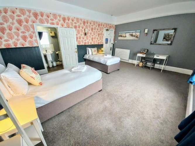 Superior Twin room