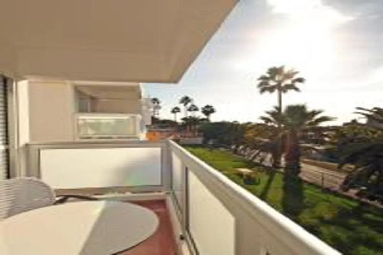 Apartamentos Miami