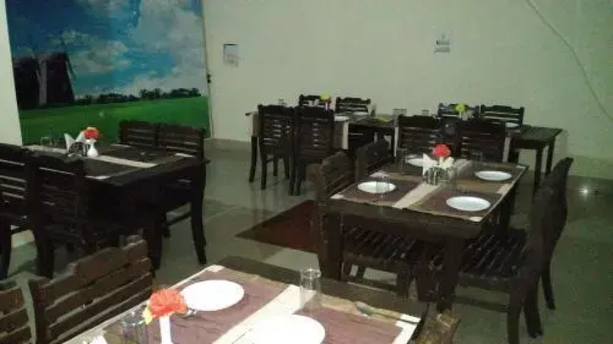 Domlat Hotel
