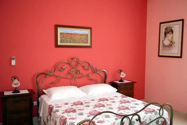 Standard Triple room with balcony