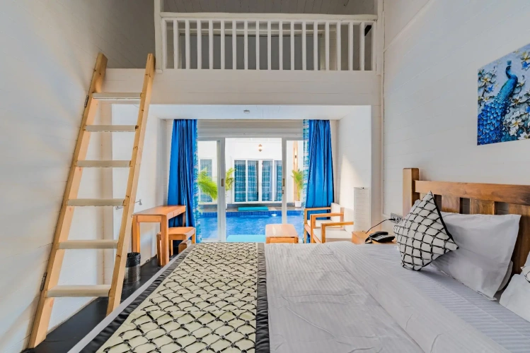 Premier room with pool view