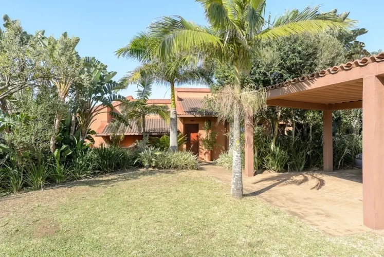 2 Bedrooms Luxury Villa