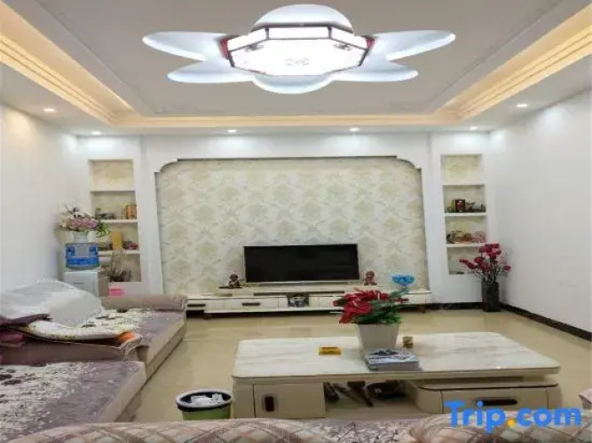 Luoping Shiyun Apartment