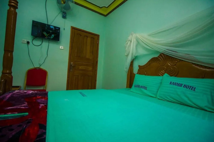 Kajosh Hotel