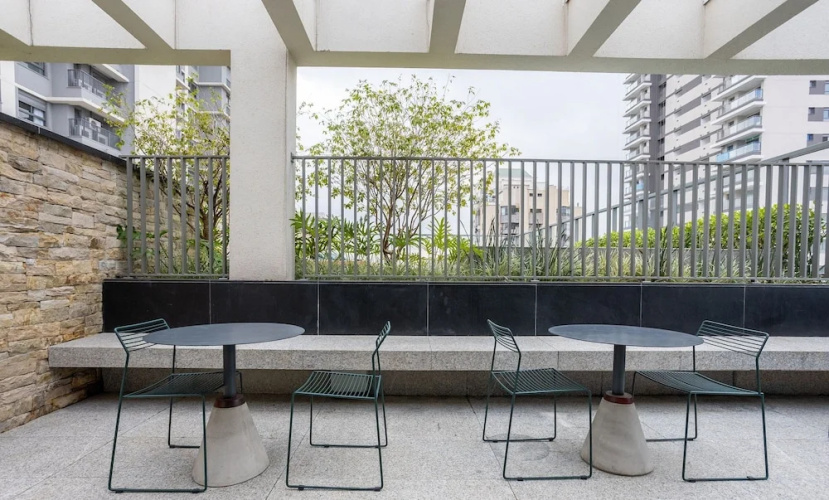 Functional Studio Near Subway Gba908