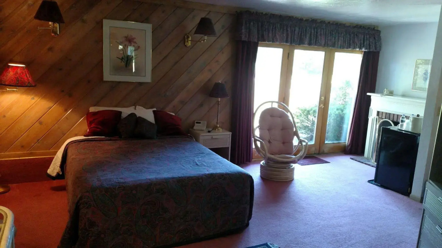 White Birch Inn