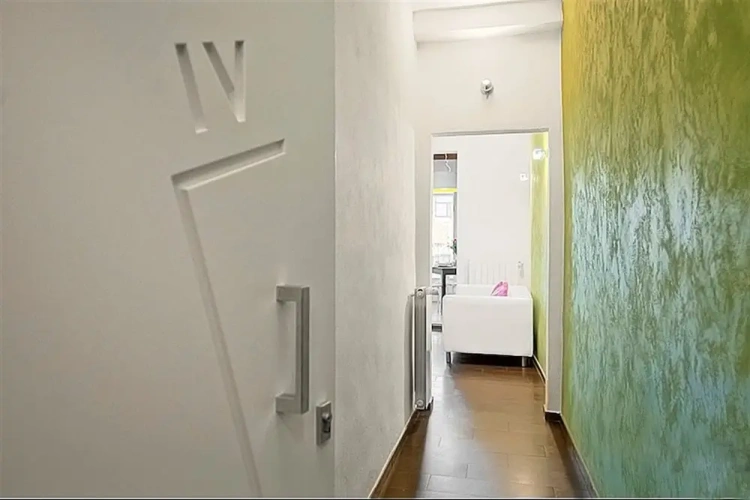 1 Bedroom Apartment with balcony