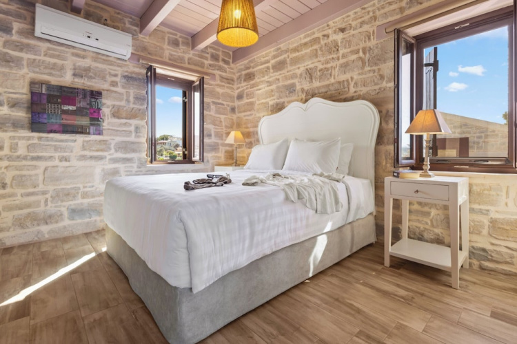 Phaistos Villas Elegant South Residence