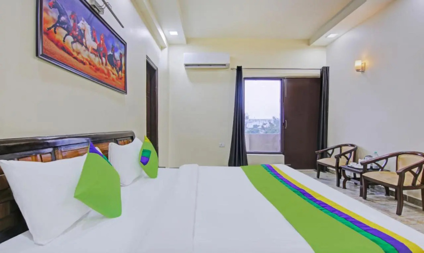 OYO Rooms Noida Sector 72