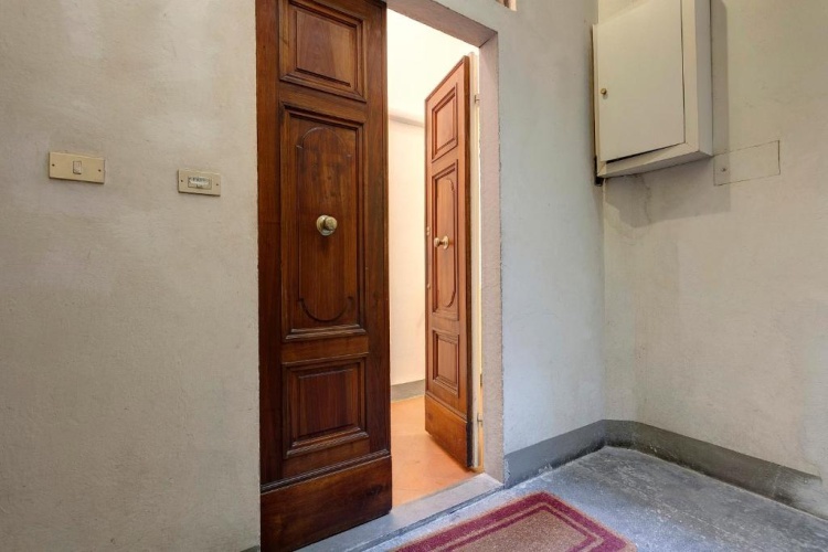 3 Bedrooms Apartment