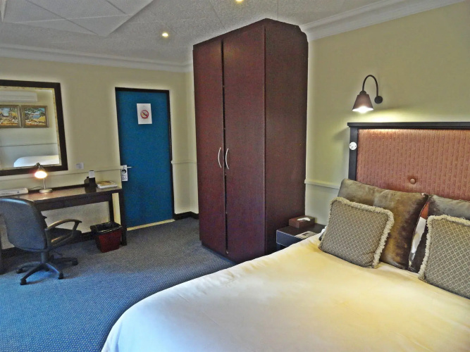 Constantia Manor Guest House