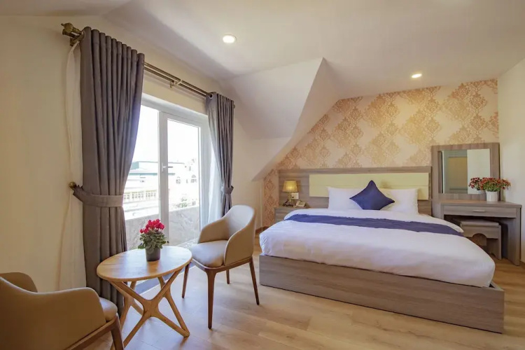Khanh Uyen Hotel