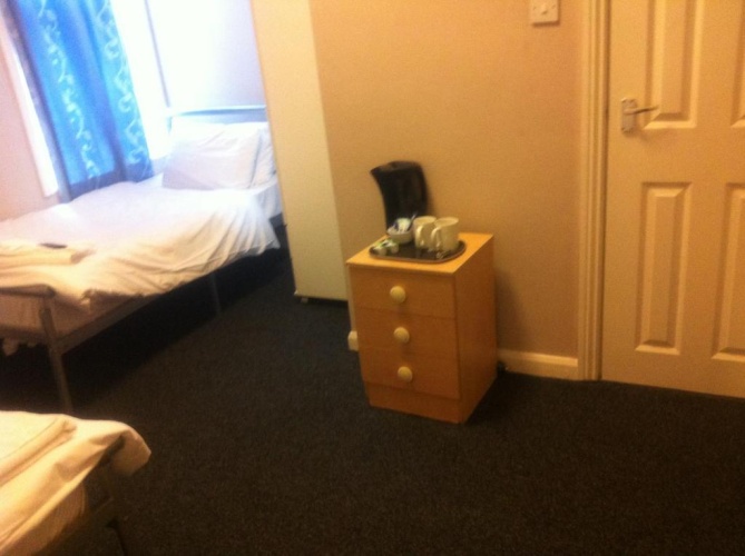 Standard Twin room
