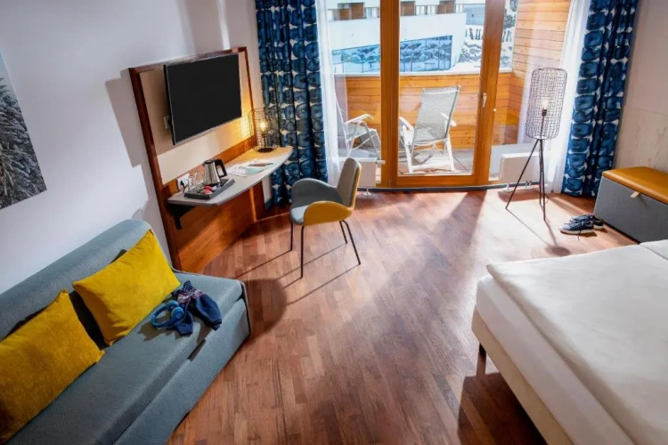 Deluxe Double room with balcony
