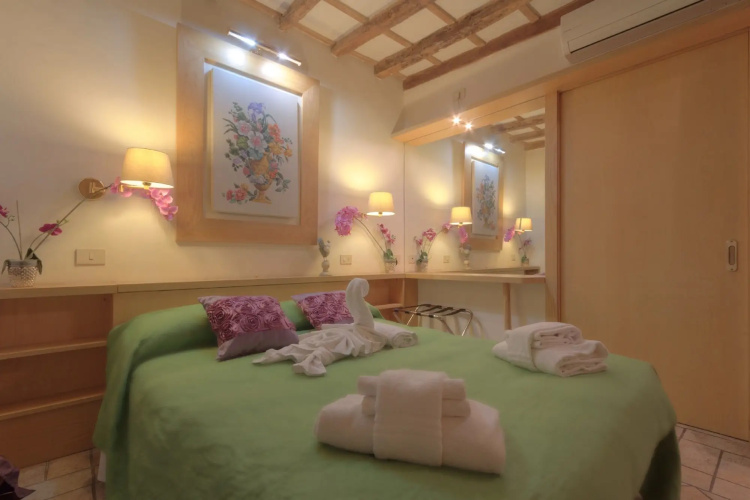 Farnese Suite Dream S&AR