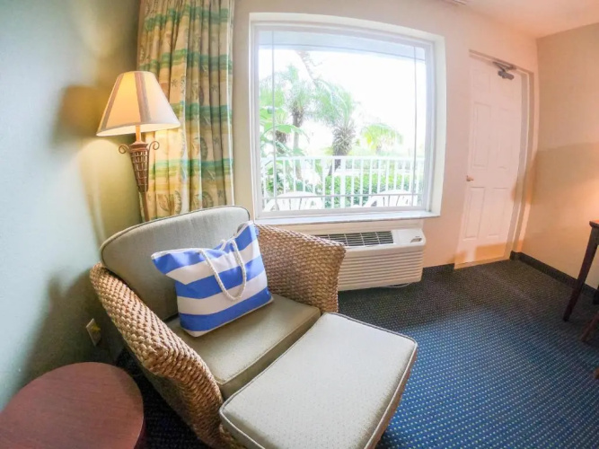 Capt Hiram's Resort