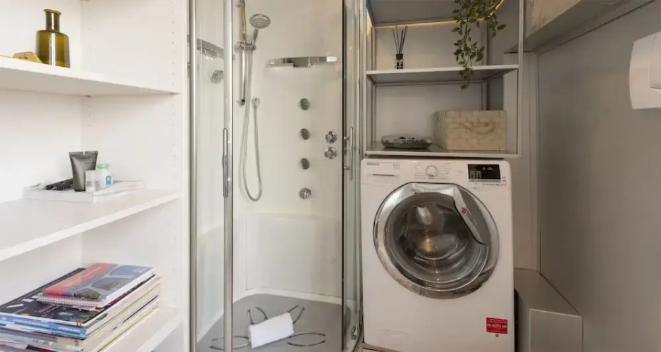 ALTIDO Romantic Loft for 3 in Perfect Como Centre