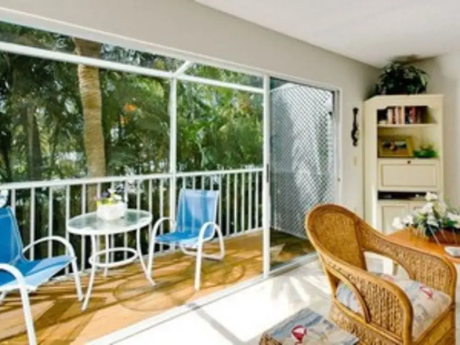 A Gulf Dream - 6250 Holmes #72