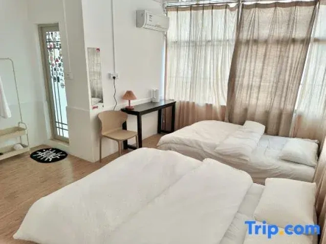 Standard Family room