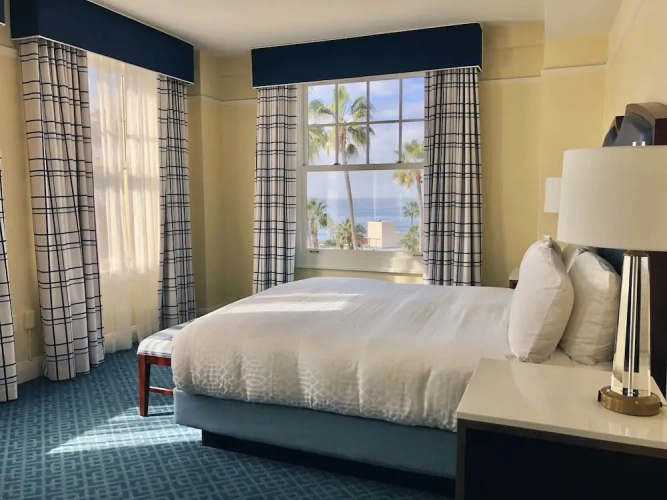 Superior Double room with ocean view