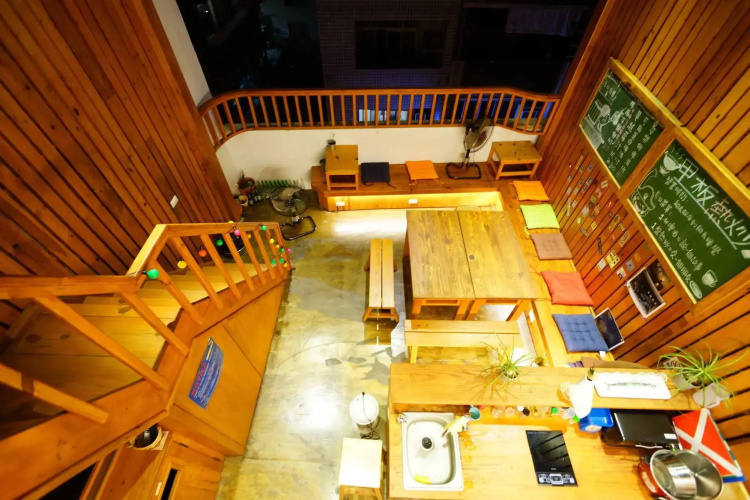 Dock Inn Tainan