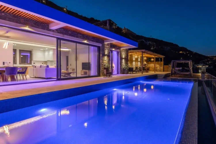 3 Bedrooms Luxury Villa with ocean view