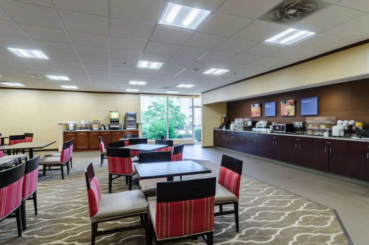 Comfort Inn Randolph - Boston photo 25