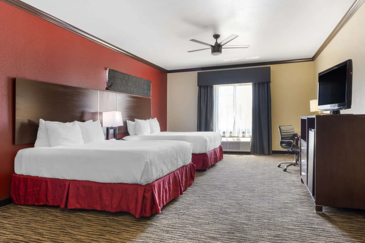 Standard Quadruple room