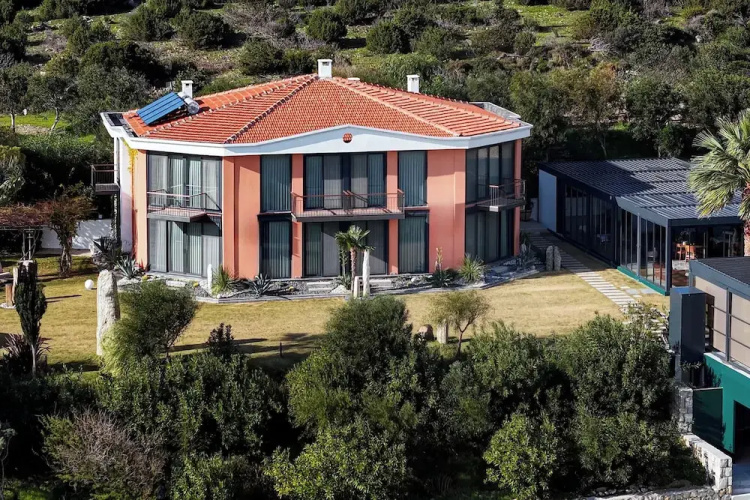 Silver Bay Club House
