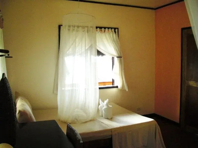 Deep Moon Resort