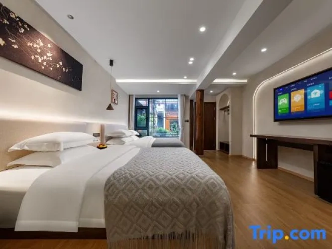 Standard Family room