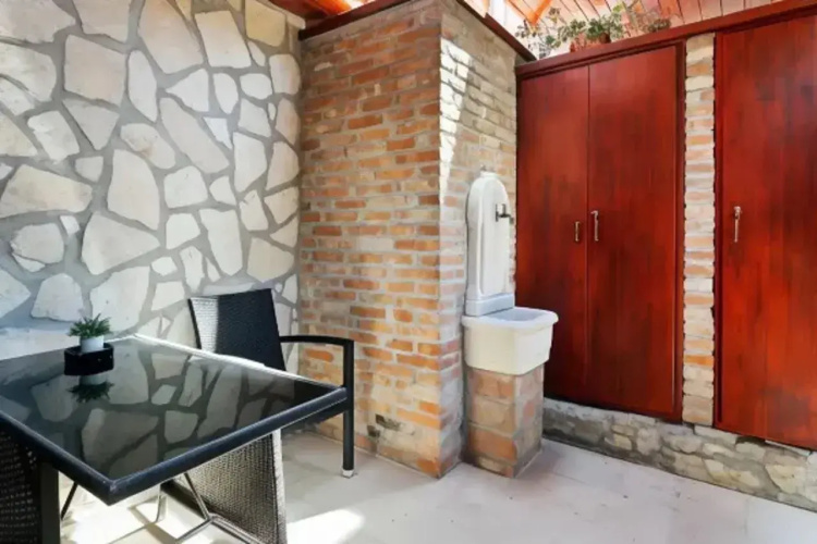 Garden Apartment Hotel Split