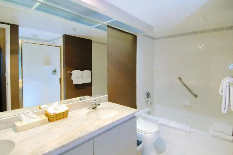 Landis Hotel and Suites