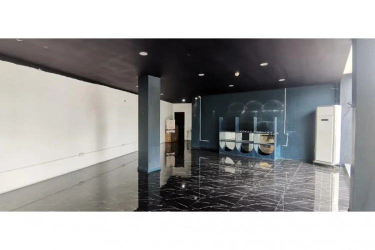 Palette Angeles, Formerly Boss Hotel
