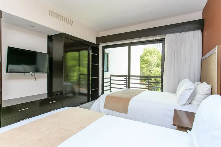 Aldea Thai 1132 2 Bedrooms by RedAwning