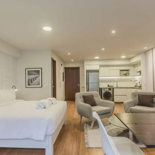 w Elegant Loft With Balcony in Barranco