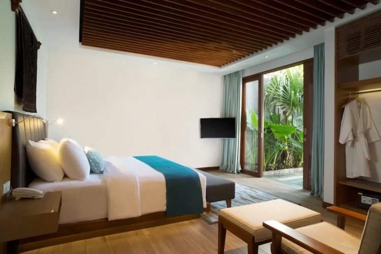 2 Bedrooms Family Villa