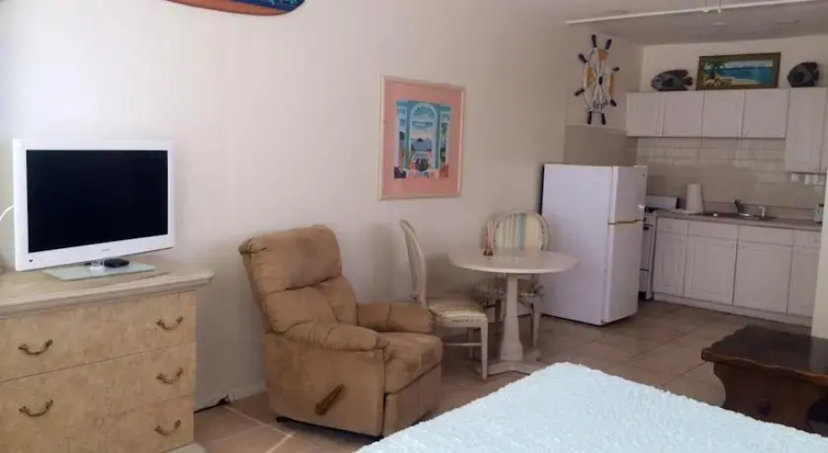 Surf Inn Hotel - Hollywood