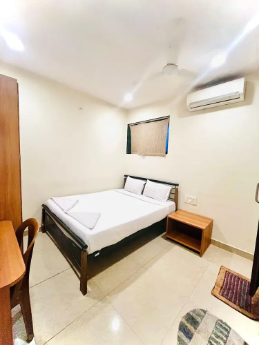 Red House Hostels