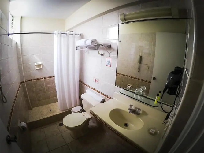 Standard Triple room