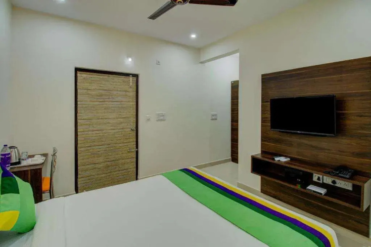 Treebo Fortune Stay Inn